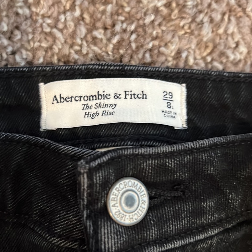 Abercrombie & Fitch Curve Love Black High Rise Front Split Seam Women Jeans - Picture 3 of 16